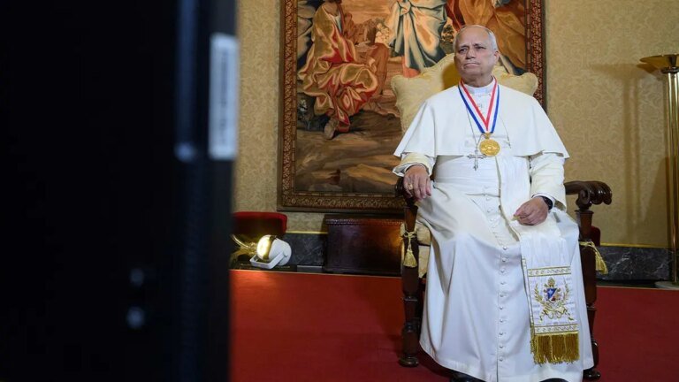 Pope Leo XIV accepts Liberty Medal and urges US to welcome immigrants